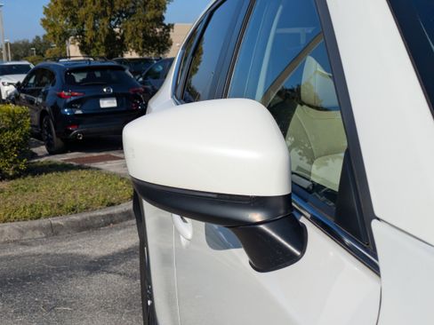 Used 2019 MAZDA CX-5 Touring image 12