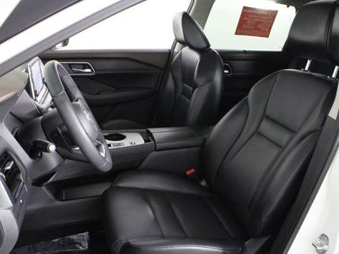 Certified 2021 Nissan Rogue SV w/ Premium Package FWD image 21