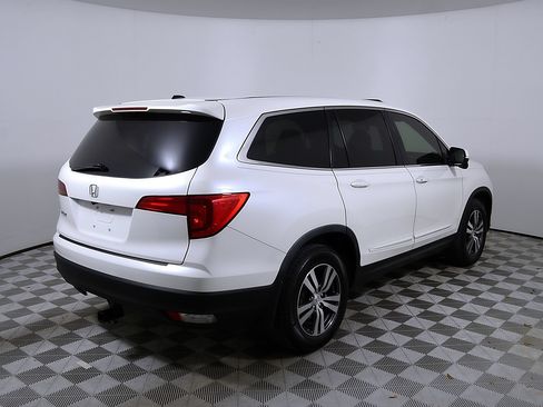 Used 2018 Honda Pilot EX-L image 7