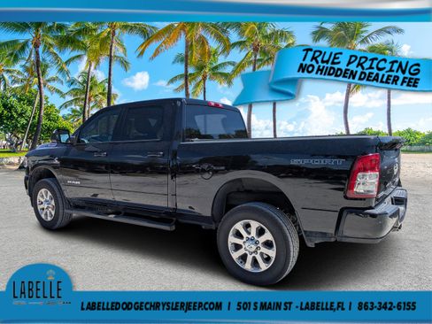 Used 2021 RAM 2500 Big Horn w/ Level 1 Equipment Group AWD/4WD image 5