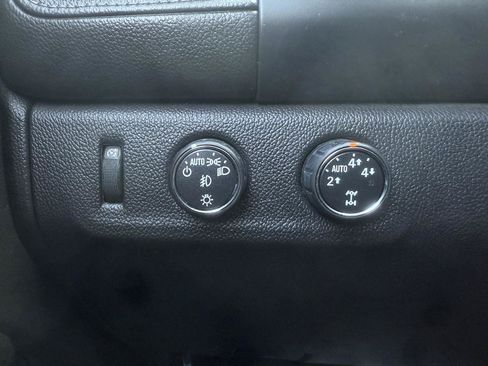 Used 2016 GMC Canyon SLE w/ SLE Convenience Package AWD/4WD image 23