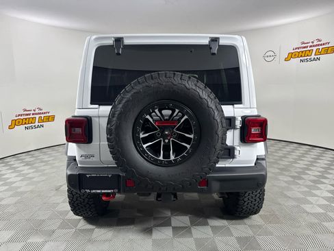 Used 2025 Jeep Wrangler Unlimited Rubicon image 4