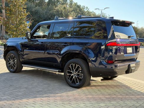 Used 2025 Lexus GX 550 550 Premium+ w/ Accessory Package (2T) image 12