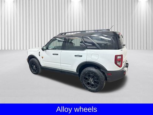 Used 2025 Ford Bronco Sport Badlands w/ Sasquatch Badlands Package AWD/4WD image 9