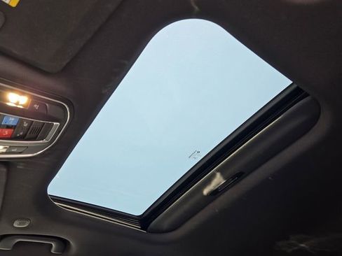 Used 2025 Jeep Grand Cherokee Laredo X w/ Trailer Tow Package image 20