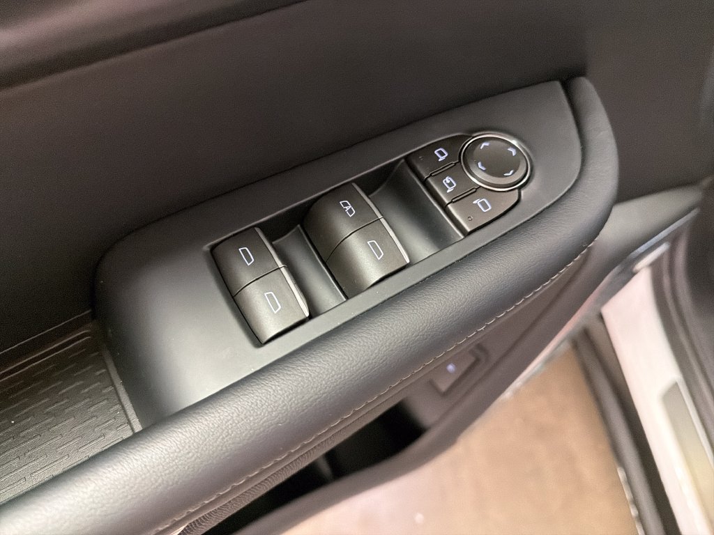 New 2026 Buick Enclave Sport Touring w/ Power Package FWD image 23
