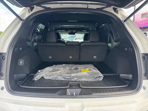 Used 2025 Honda Passport Black Edition image 10
