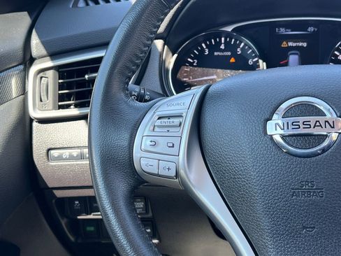 Used 2016 Nissan Rogue SL AWD/4WD image 22