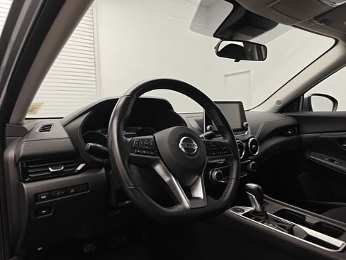 Used 2023 Nissan Sentra SV w/ Trunk Package FWD image 4