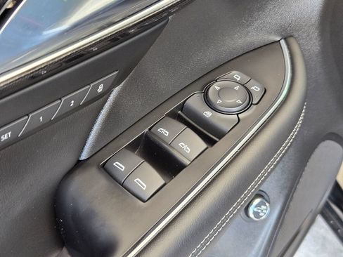 Used 2023 Buick Envision Essence w/ Sport Touring Package AWD/4WD image 12