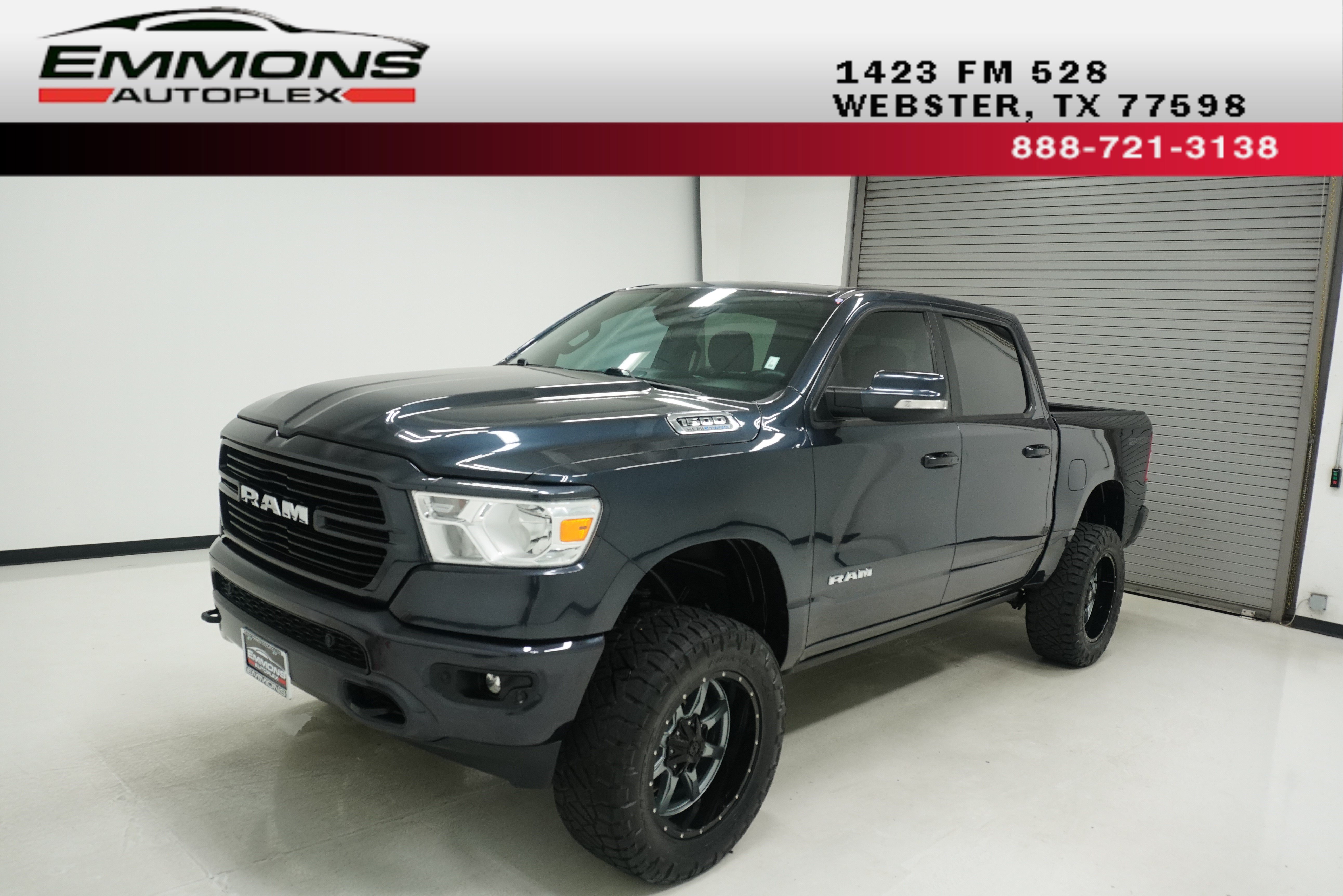 Used 2021 RAM 1500 Lone Star AWD/4WD image 1