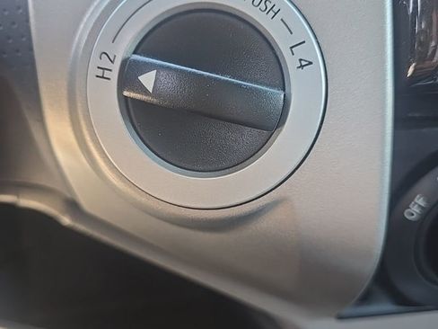 Used 2013 Toyota Tacoma 4x4 Double Cab w/ TRD Sport Pkg image 4