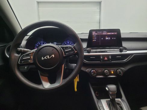 Used 2024 Kia Forte LXS FWD image 22