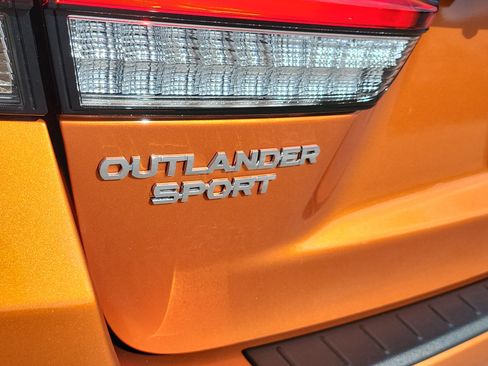 Used 2026 Mitsubishi Outlander Sport LE AWD/4WD image 29