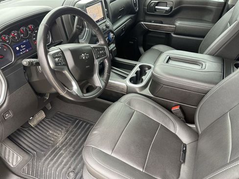 Used 2022 Chevrolet Silverado 2500 LTZ w/ LTZ Plus Package image 10