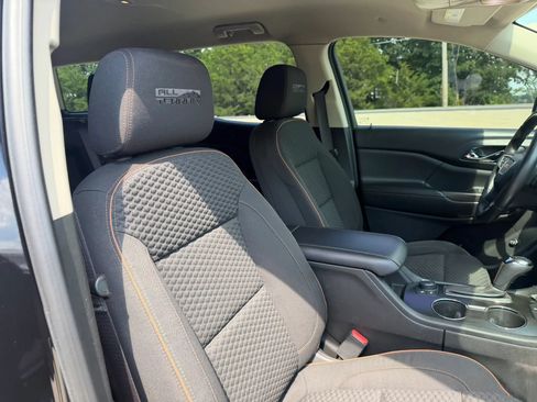 Used 2017 GMC Acadia SLE w/ Driver Alert Package I AWD/4WD image 45