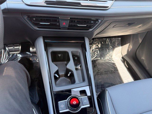 Certified 2026 Volkswagen Tiguan SEL R-Line AWD/4WD image 24