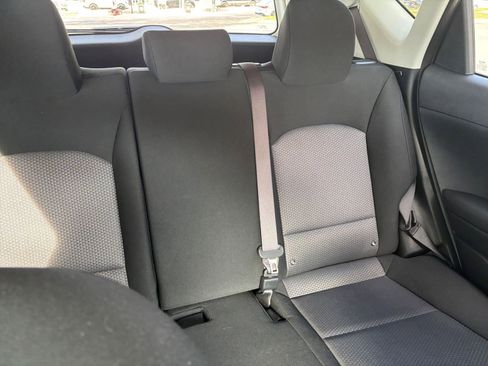 Used 2025 Kia Soul LX w/ LX Technology Package image 32