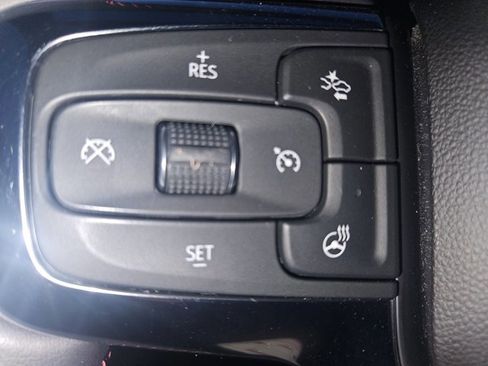 Used 2022 Chevrolet Blazer RS w/ Enhanced Convenience Package image 12