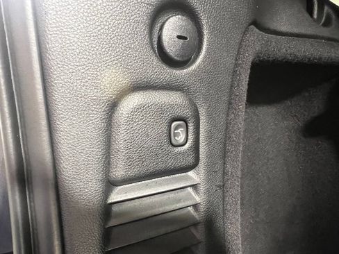 Used 2019 Dodge Durango GT w/ Blacktop Package AWD/4WD image 15