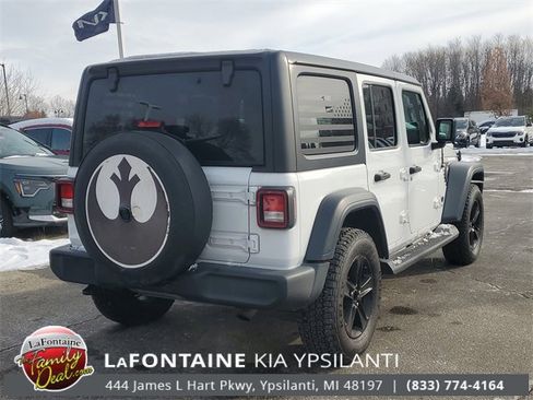 Used 2021 Jeep Wrangler Unlimited Sport image 4