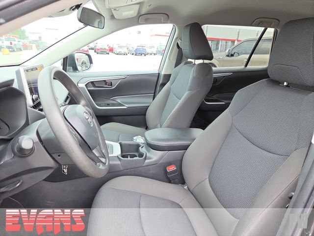 Certified 2025 Toyota RAV4 LE AWD/4WD image 18