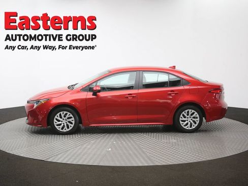 Used 2020 Toyota Corolla LE FWD image 58