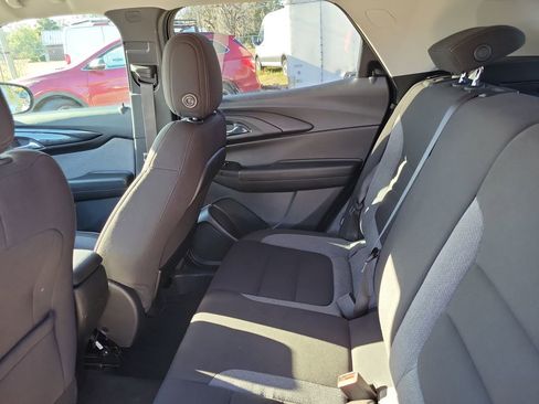 Used 2025 Chevrolet TrailBlazer LT image 29