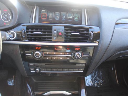 Used 2017 BMW X3 sDrive28i image 12