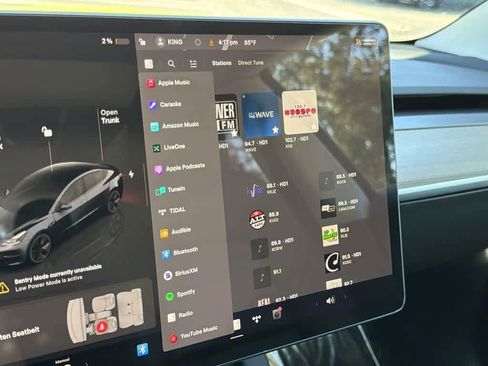 Used 2022 Tesla Model 3 image 20