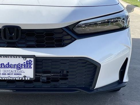 Certified 2025 Honda Civic Sport image 8