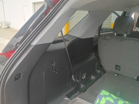Used 2023 Ford Explorer XLT RWD image 20