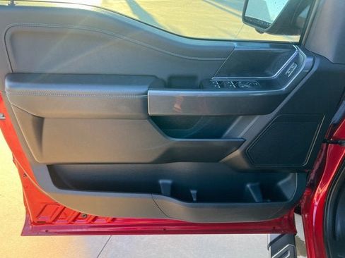 Used 2022 Ford F150 XLT w/ Equipment Group 302A High image 11