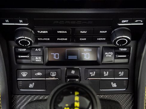 Certified 2025 Porsche 718 Boxster Spyder RS RWD image 15