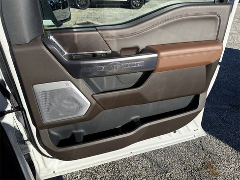 Used 2024 Ford F150 King Ranch image 39