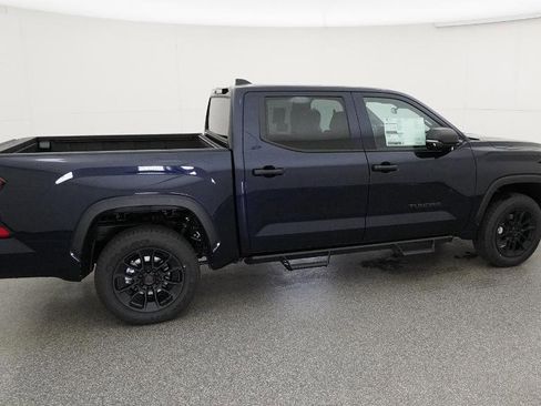 New 2026 Toyota Tundra SR5 AWD/4WD image 17