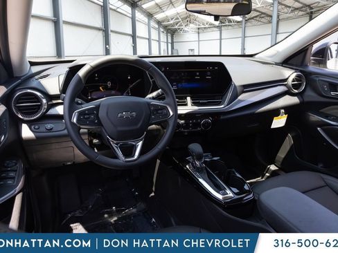 New 2026 Chevrolet Trax ACTIV w/ Driver Confidence Package FWD image 15