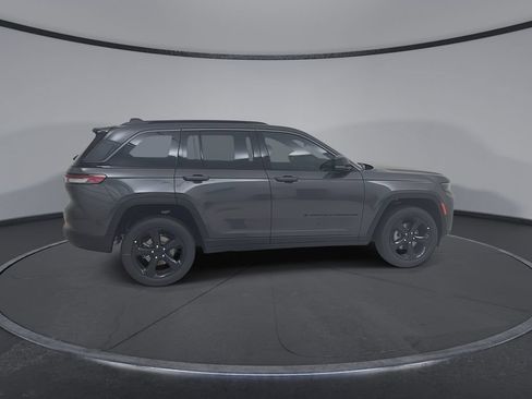 New 2026 Jeep Grand Cherokee Limited AWD/4WD image 16