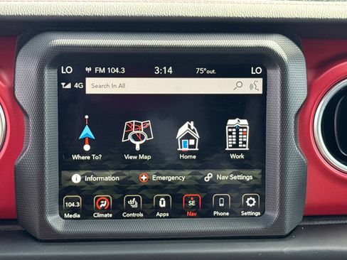 Used 2023 Jeep Wrangler Unlimited Rubicon w/ Cold Weather Group image 12