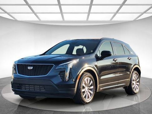 Used 2019 Cadillac XT4 Sport w/ Driver Awareness Package image 9