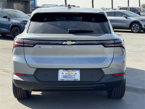 New 2026 Chevrolet Equinox EV LT image 4