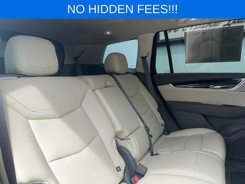 Used 2025 Cadillac XT6 Premium Luxury w/ LPO, Floor Liner Package FWD image 31