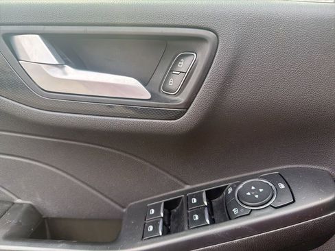 Used 2025 Ford Escape ST-Line Select image 14