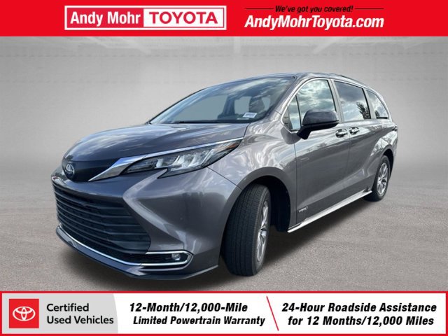 Certified 2021 Toyota Sienna XLE w/ XLE Plus Package AWD/4WD image 4