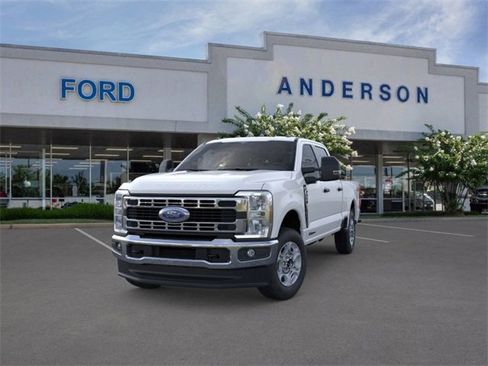 New 2026 Ford F350 XLT image 2