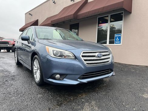 Used 2015 Subaru Legacy 2.5i Premium w/ Moonroof Package image 2