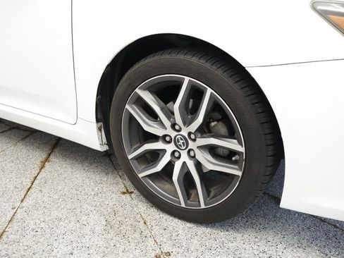 Used 2014 Scion tC FWD image 15