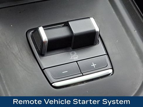 Used 2025 GMC Sierra 1500 Denali Ultimate AWD/4WD image 18