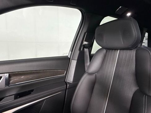 New 2026 Cadillac Vistiq Sport AWD/4WD image 18