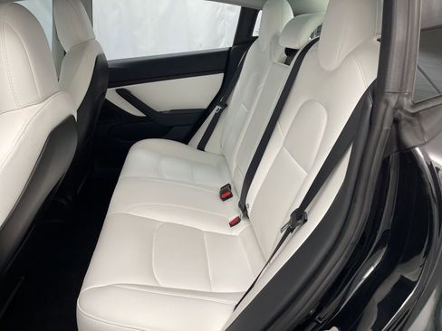 Used 2018 Tesla Model 3 Long Range image 22
